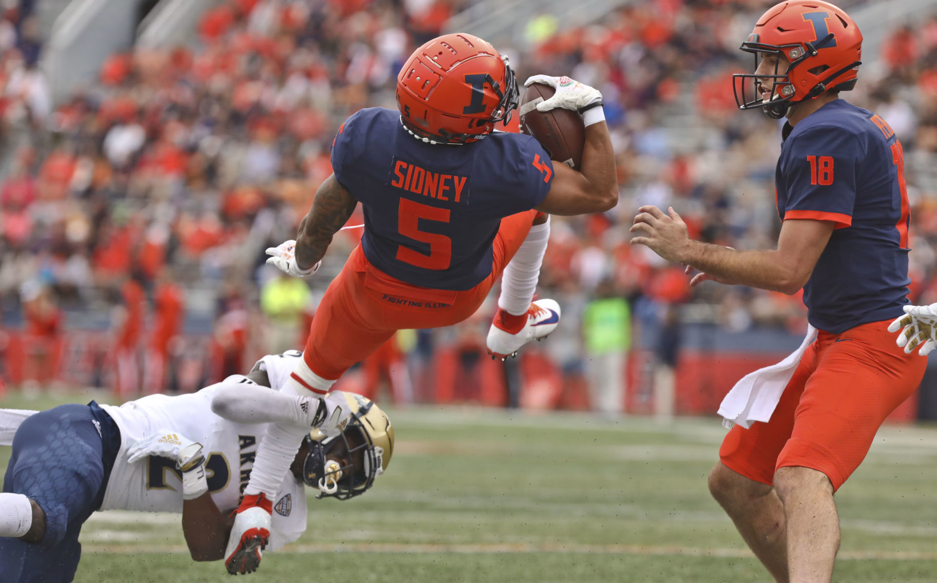 Illini Akron 33 8.31.19.JPG